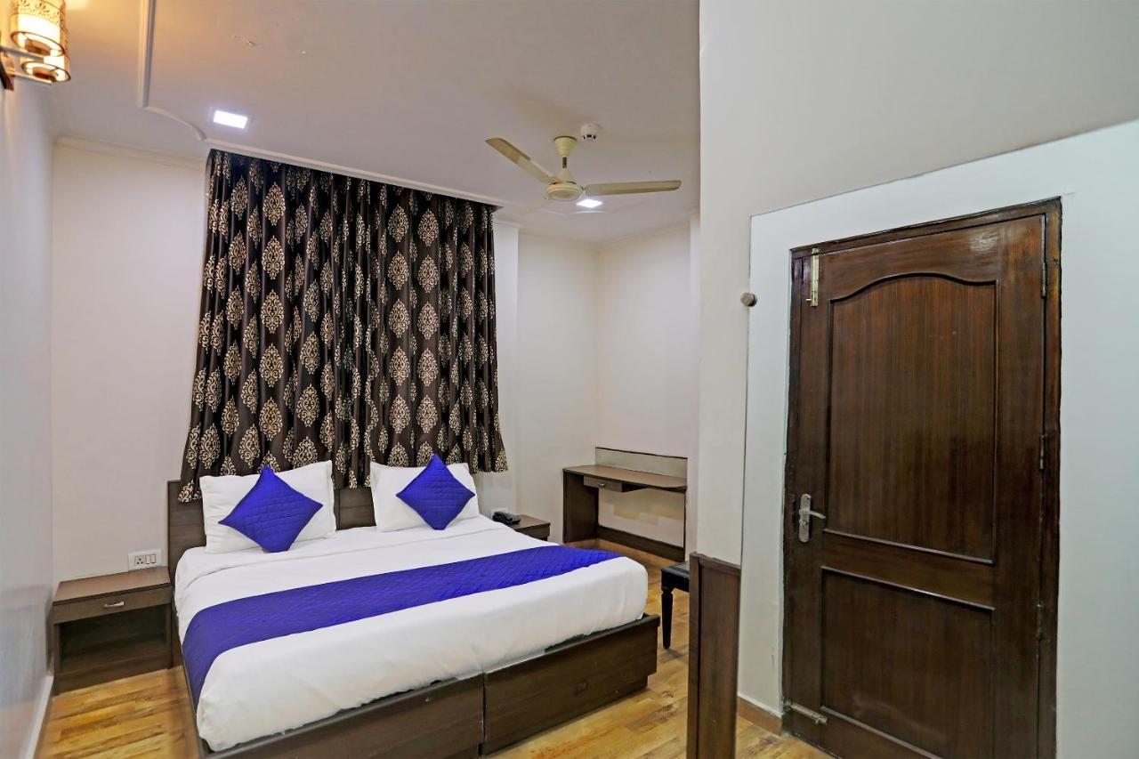 Hotel Grand Tushar - Ghaziabad Railway Station Exterior photo