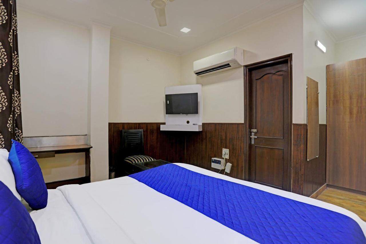 Hotel Grand Tushar - Ghaziabad Railway Station Exterior photo