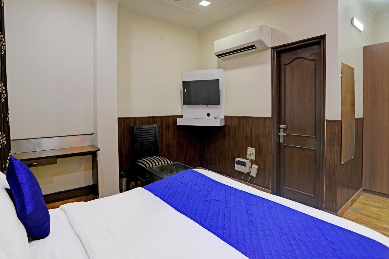 Hotel Grand Tushar - Ghaziabad Railway Station Exterior photo